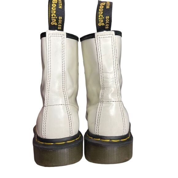 Doc Martens Women’s White Leather Combat Boots Lace Up Air Wair Size 5 - Picture 7 of 9